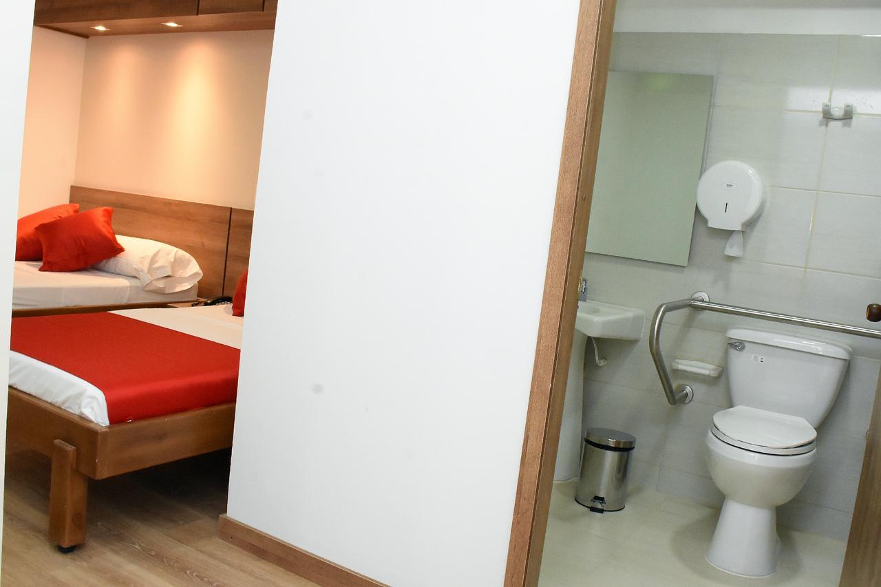 Hotel El Lago 1 Pereira Kültér fotó