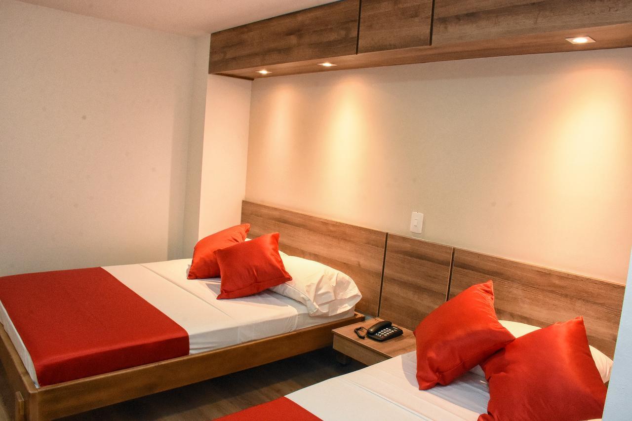 Hotel El Lago 1 Pereira Kültér fotó