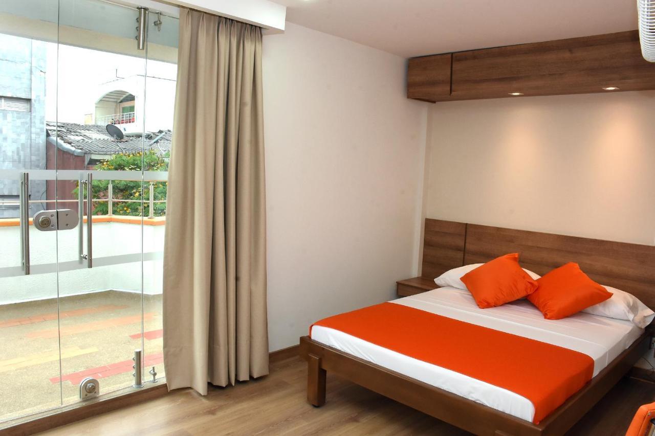 Hotel El Lago 1 Pereira Kültér fotó